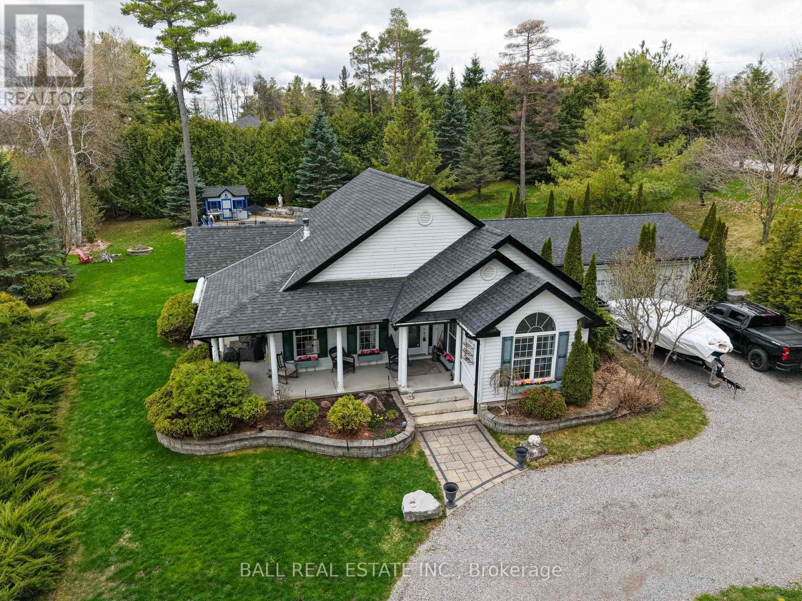 1725 YOUNG'S POINT ROAD, selwyn, Ontario