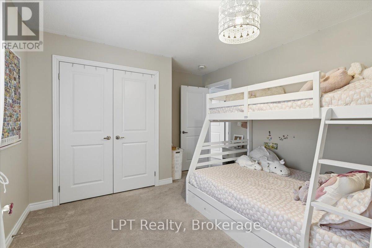56 Pedwell Street, Clarington (Newcastle), Ontario  L1B 1G4 - Photo 30 - E13069868