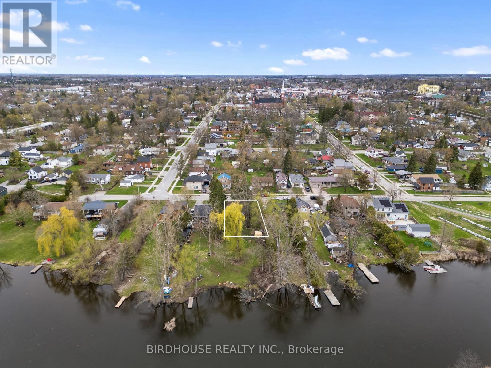 18 Water Street, Kawartha Lakes (Lindsay), Ontario  K9V 2C8 - Photo 36 - X13071104