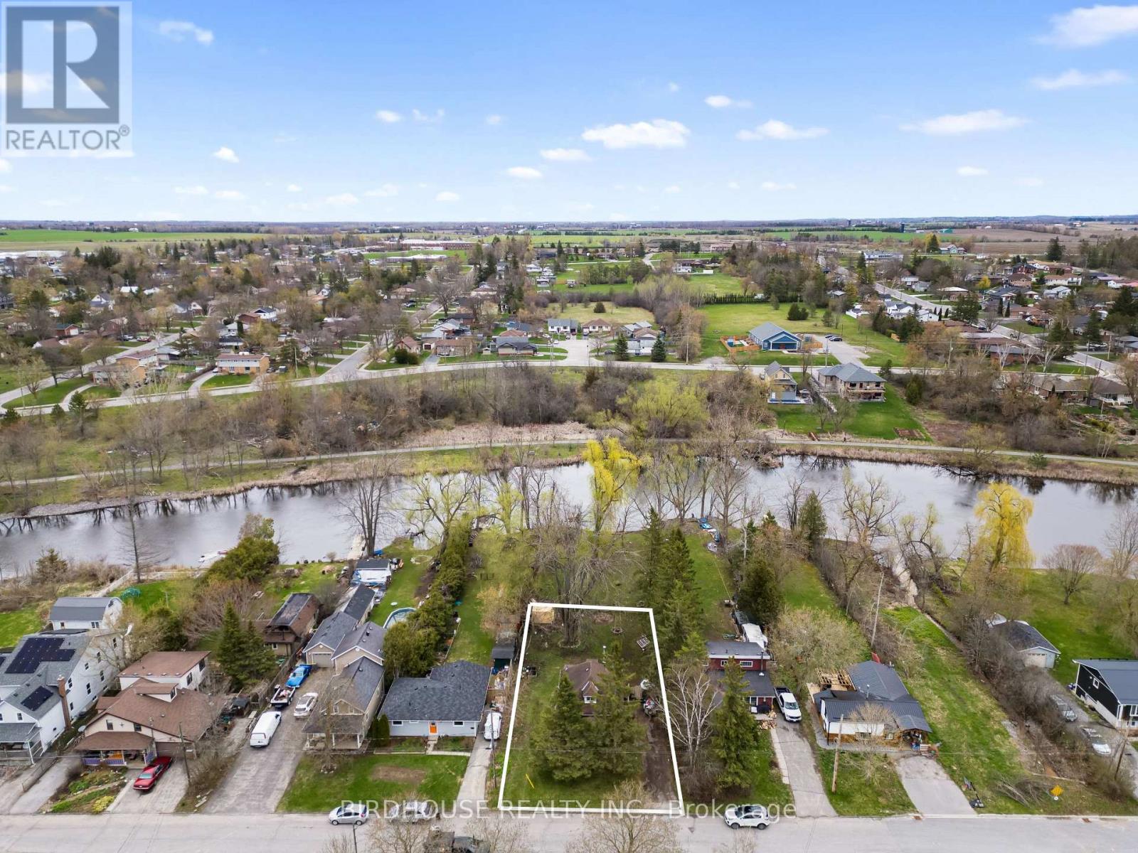 18 Water Street, Kawartha Lakes (Lindsay), Ontario  K9V 2C8 - Photo 6 - X13071104