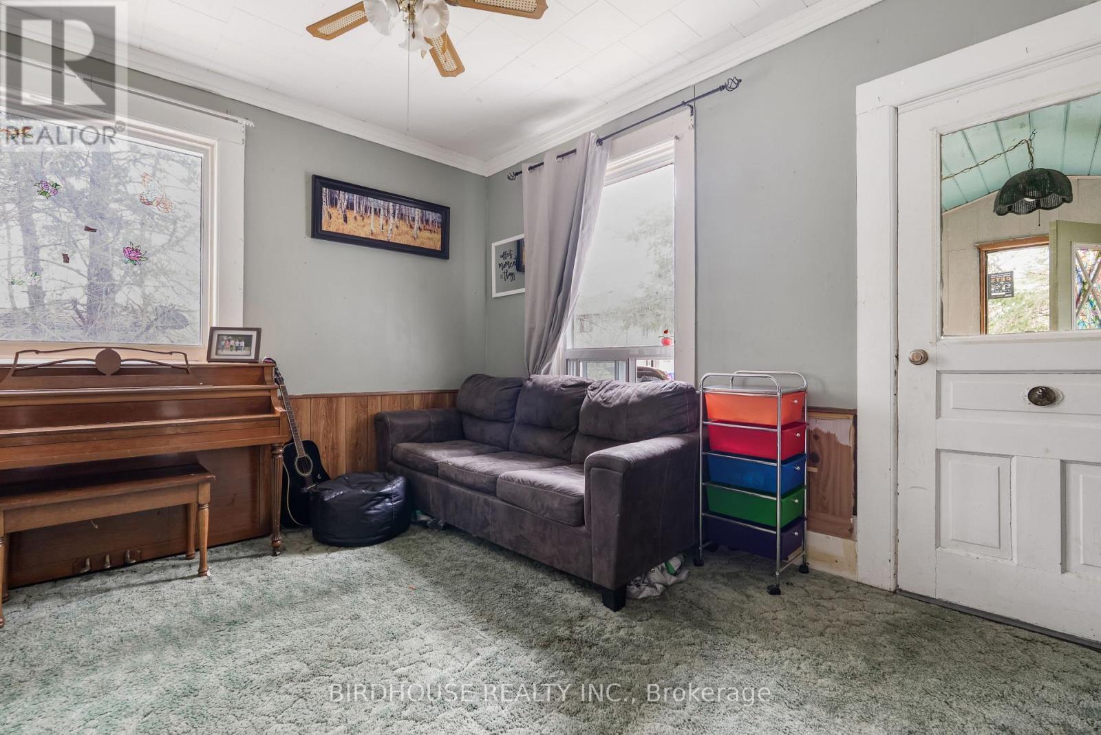 18 Water Street, Kawartha Lakes (Lindsay), Ontario  K9V 2C8 - Photo 8 - X13071104