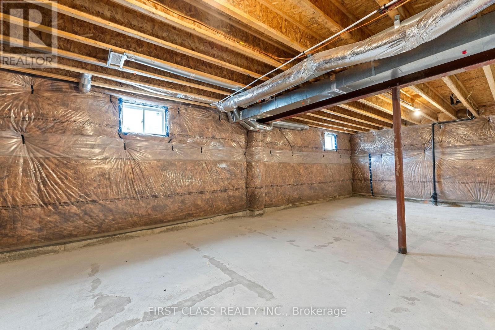 92 Grady Drive, Clarington (Newcastle), Ontario  L1B 1G9 - Photo 18 - E13071520