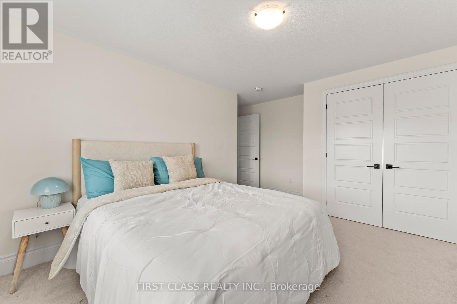 92 Grady Drive, Clarington (Newcastle), Ontario  L1B 1G9 - Photo 36 - E13071520