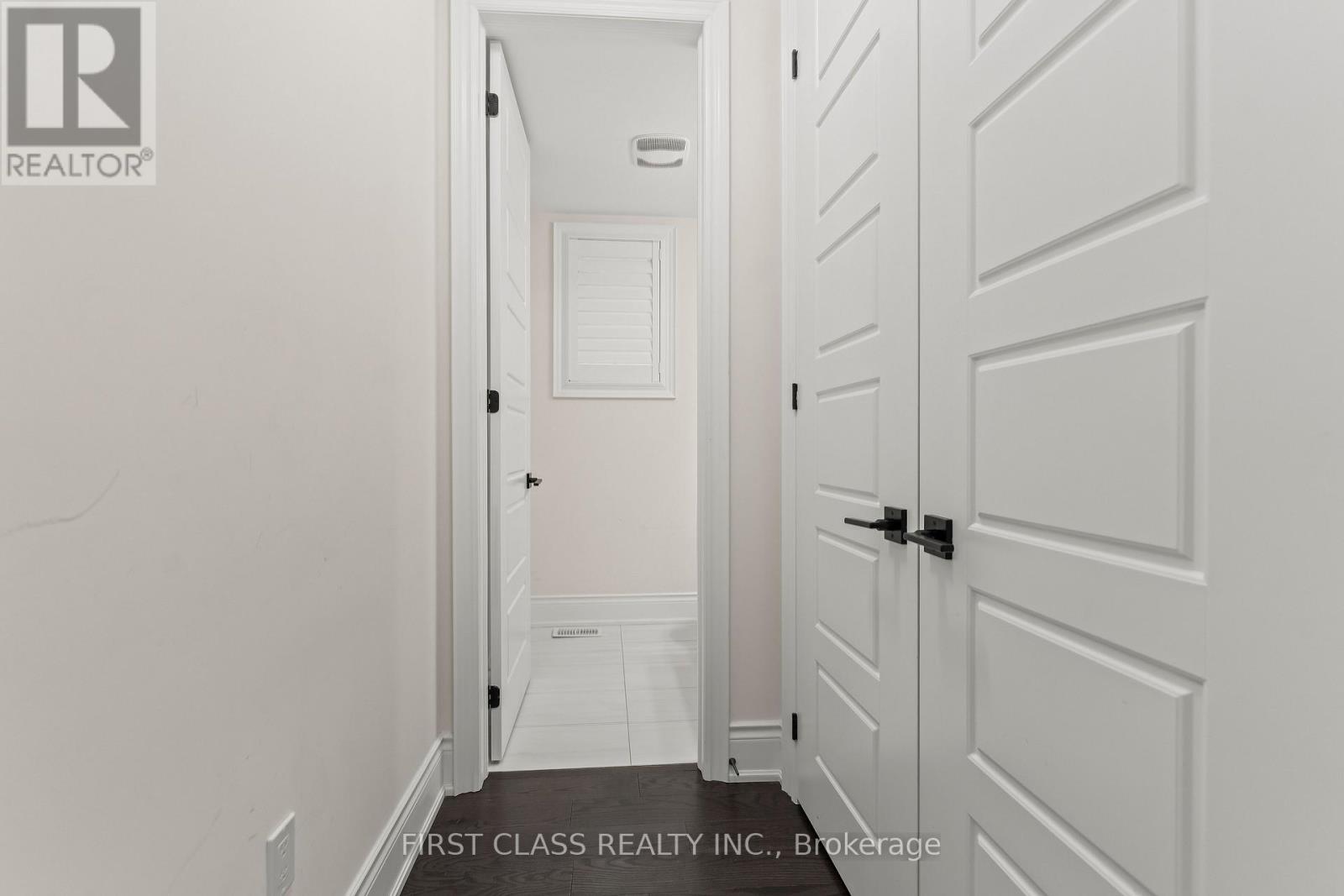 92 Grady Drive, Clarington (Newcastle), Ontario  L1B 1G9 - Photo 7 - E13071520
