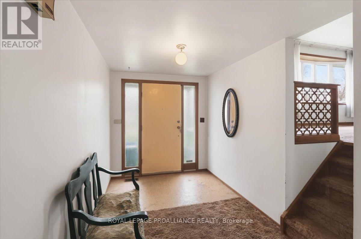 221 Albert Lane, Trent Hills (Campbellford), Ontario  K0L 1L0 - Photo 21 - X13071884