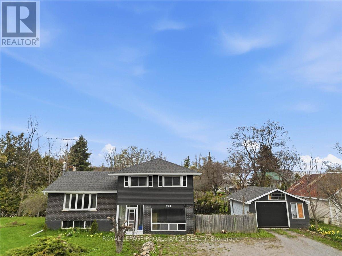 221 Albert Lane, Trent Hills (Campbellford), Ontario  K0L 1L0 - Photo 4 - X13071884