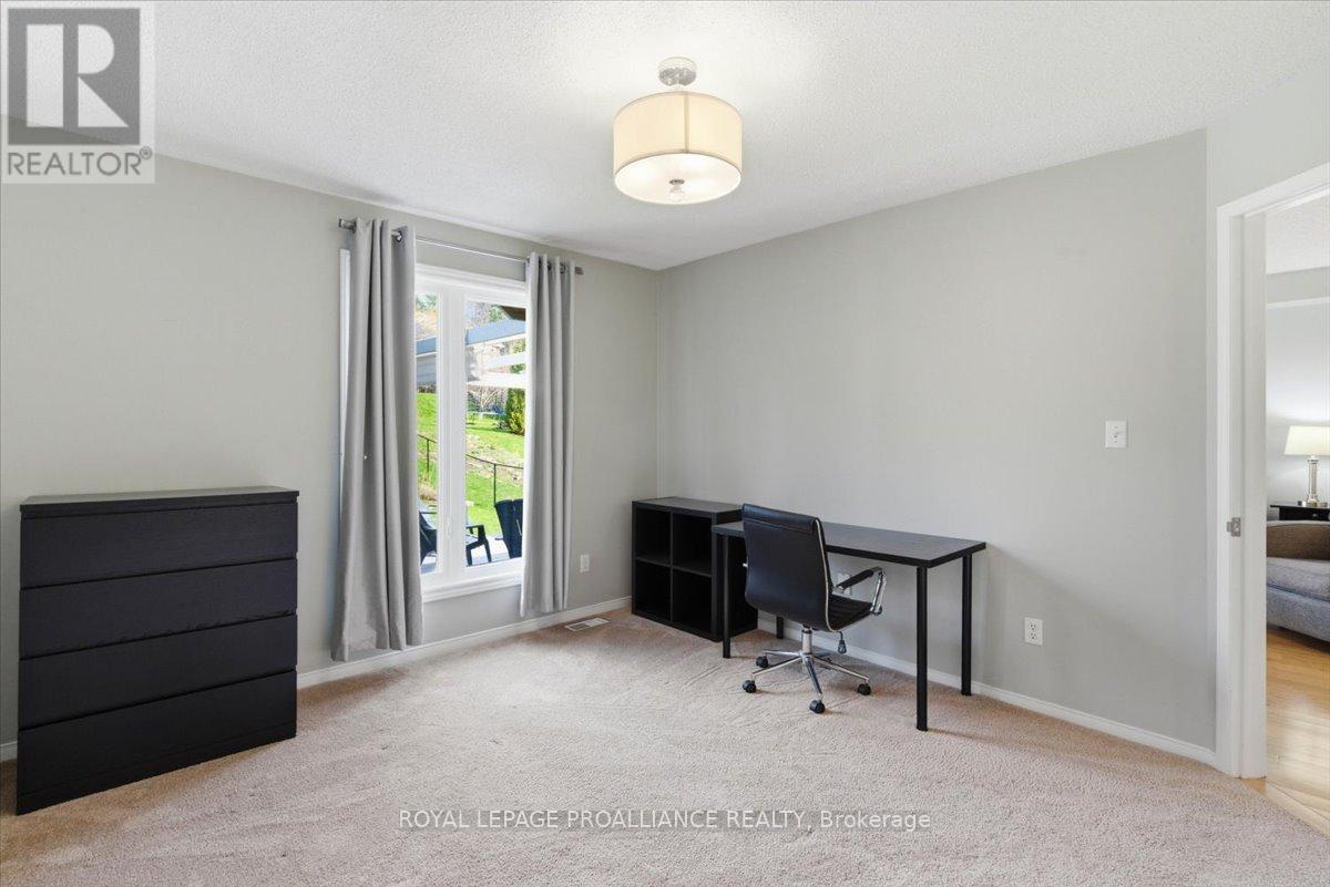 1342 Eagle Crescent, Peterborough (Monaghan Ward 2), Ontario  K9K 2K7 - Photo 19 - X13072400