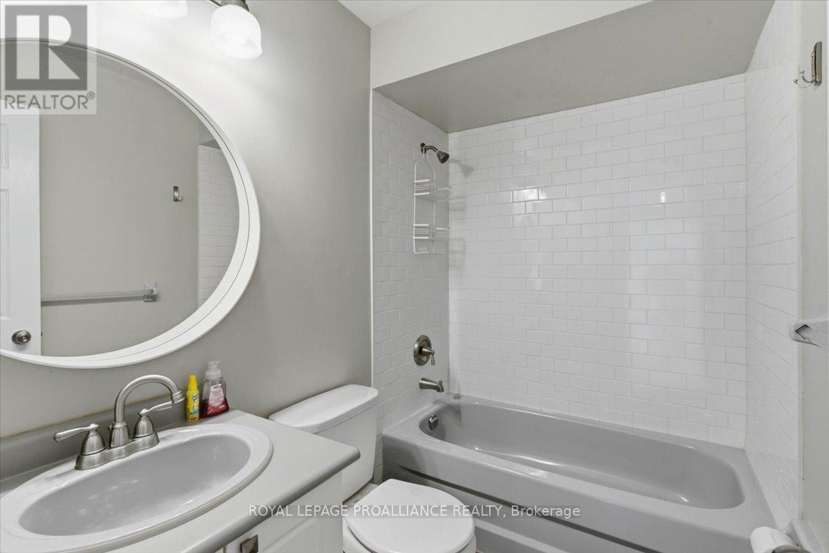 1342 Eagle Crescent, Peterborough (Monaghan Ward 2), Ontario  K9K 2K7 - Photo 28 - X13072400
