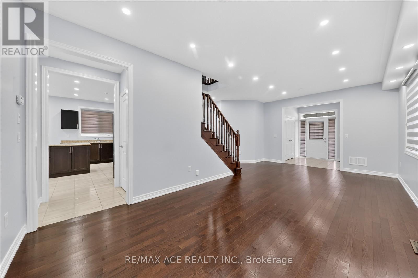 10 Gusul Avenue, Clarington (Newcastle), Ontario  L1B 0K7 - Photo 10 - E13073062