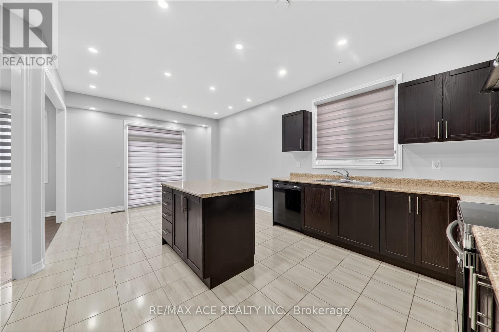 10 Gusul Avenue, Clarington (Newcastle), Ontario  L1B 0K7 - Photo 12 - E13073062