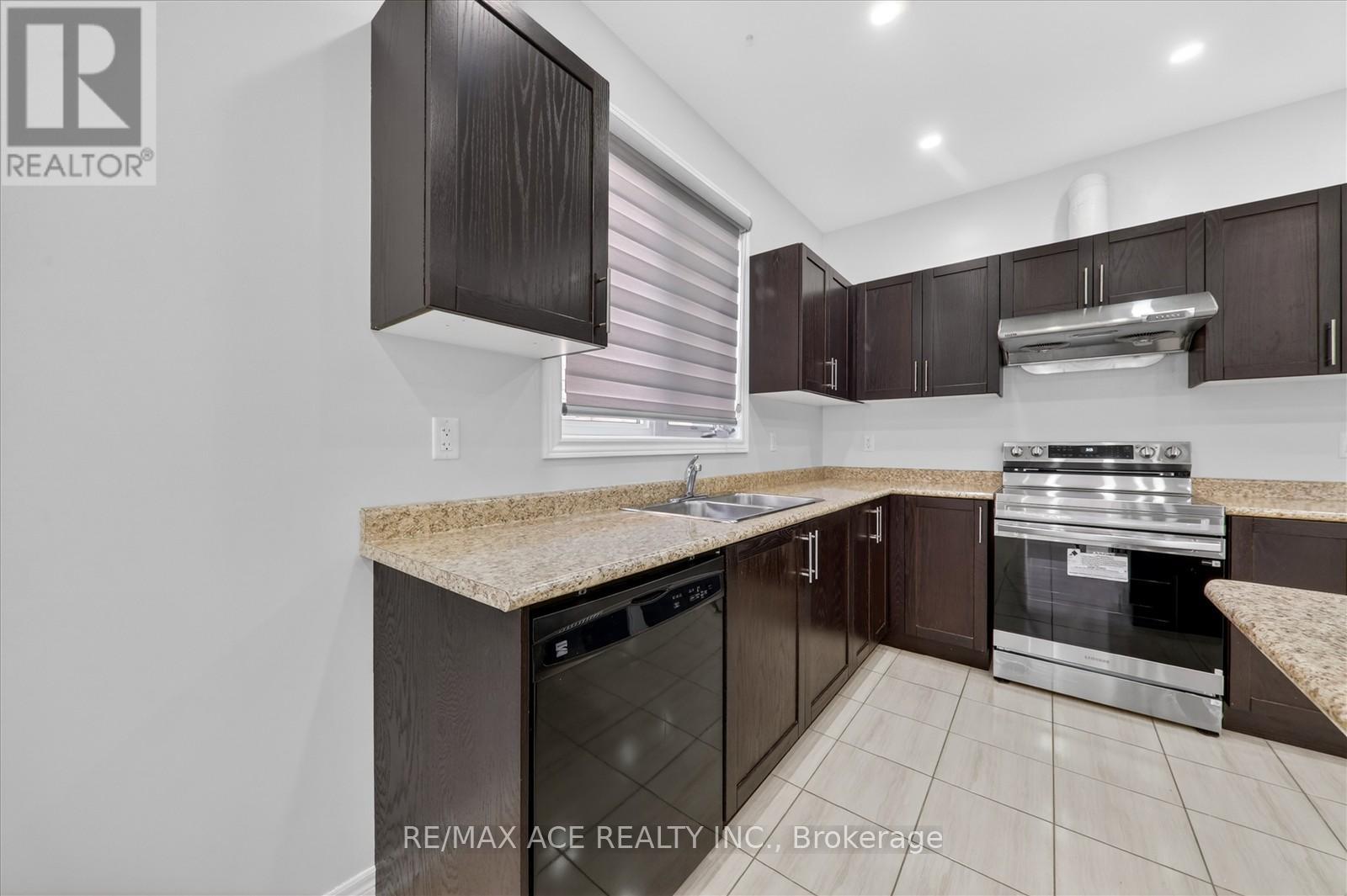 10 Gusul Avenue, Clarington (Newcastle), Ontario  L1B 0K7 - Photo 16 - E13073062