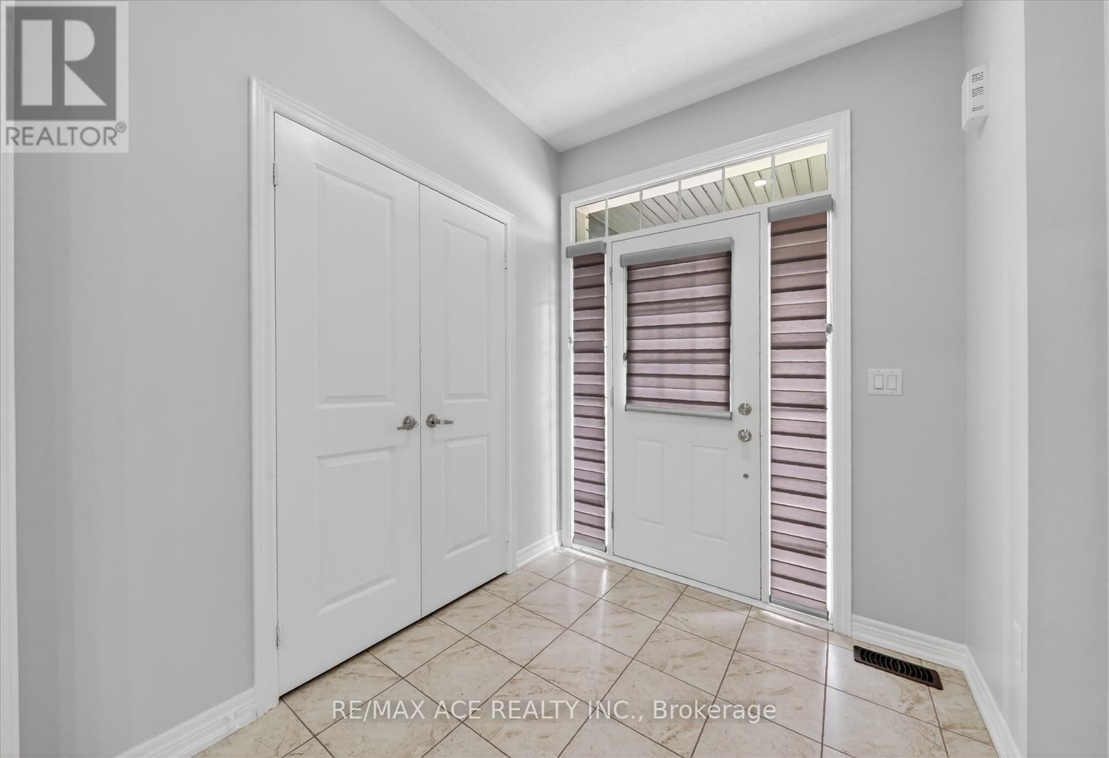 10 Gusul Avenue, Clarington (Newcastle), Ontario  L1B 0K7 - Photo 6 - E13073062
