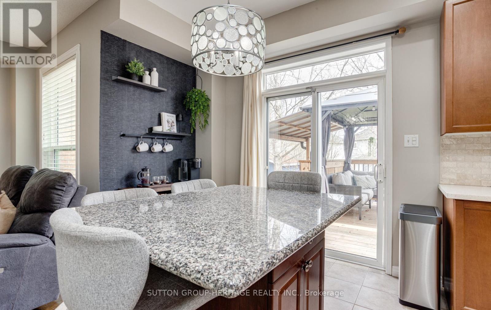 67 Laking Drive, Clarington (Newcastle), Ontario  L1B 1P8 - Photo 13 - E13073738