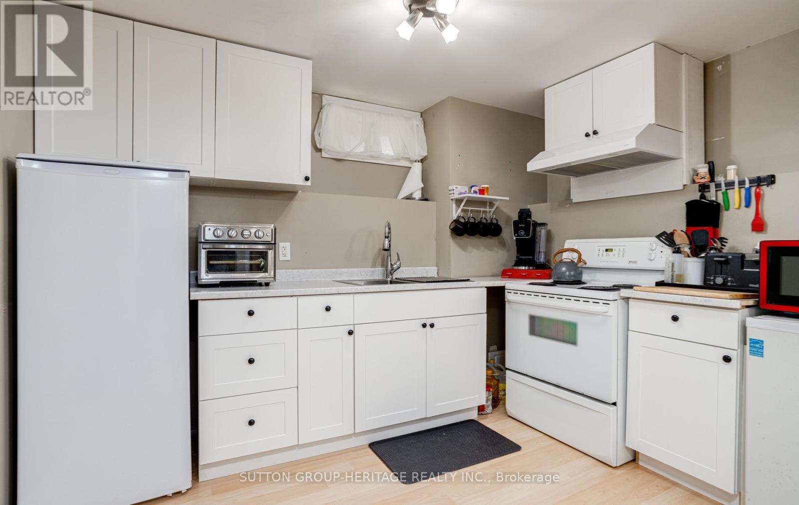 67 Laking Drive, Clarington (Newcastle), Ontario  L1B 1P8 - Photo 35 - E13073738