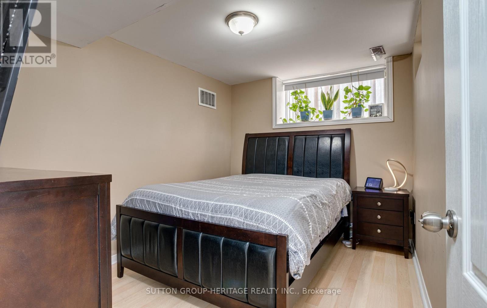 67 Laking Drive, Clarington (Newcastle), Ontario  L1B 1P8 - Photo 36 - E13073738