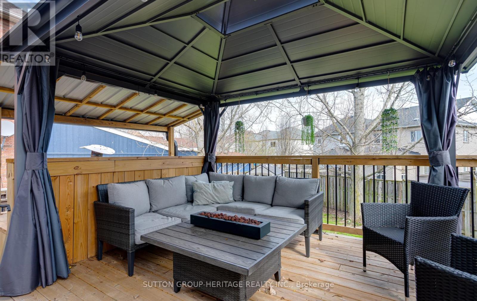 67 Laking Drive, Clarington (Newcastle), Ontario  L1B 1P8 - Photo 38 - E13073738