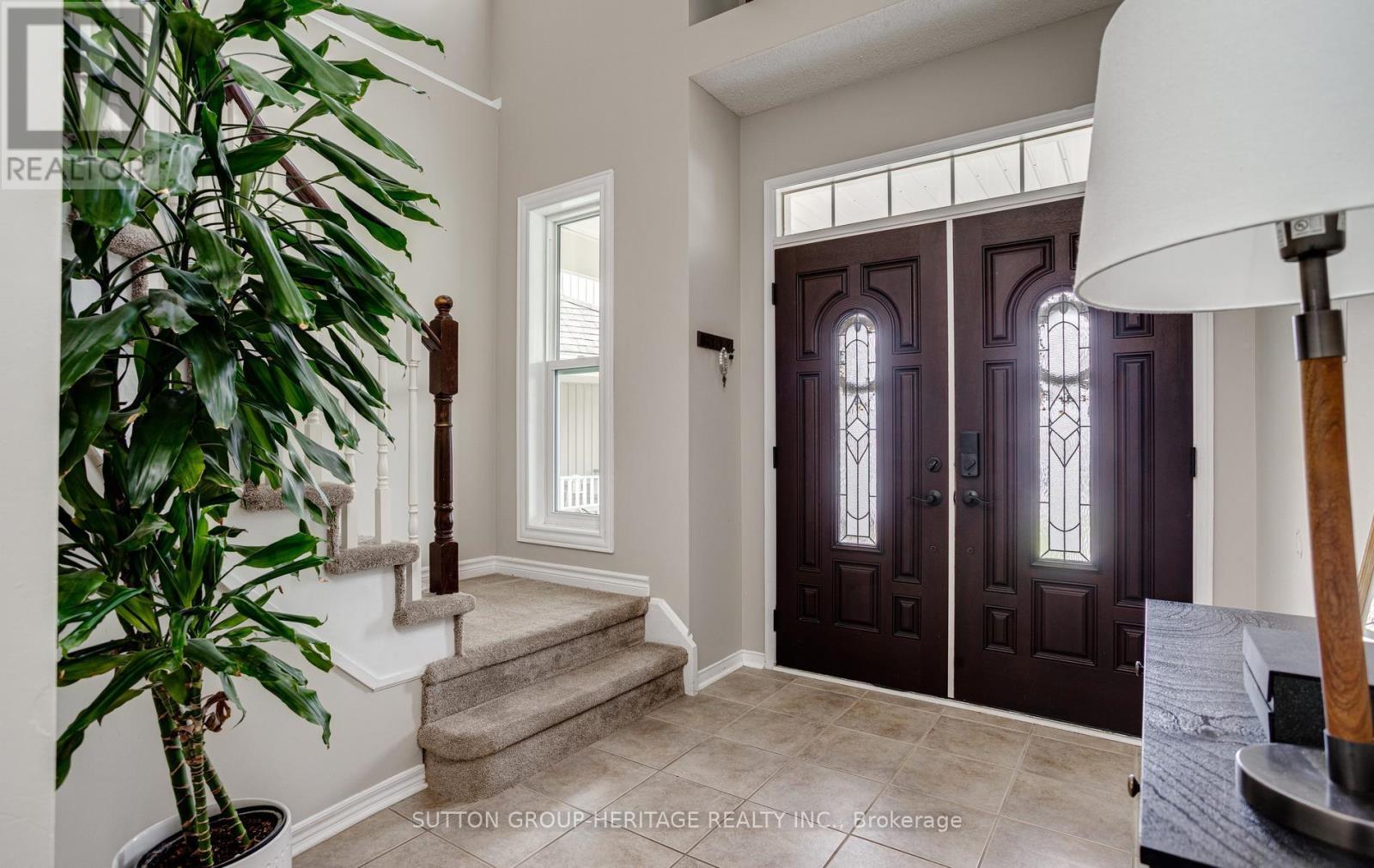 67 Laking Drive, Clarington (Newcastle), Ontario  L1B 1P8 - Photo 4 - E13073738