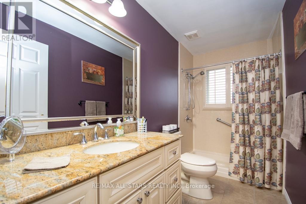 53 Hillside Drive, Kawartha Lakes (Lindsay), Ontario  K9V 1A3 - Photo 15 - X13074184
