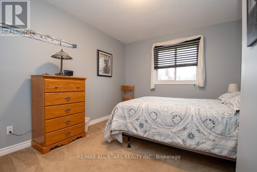 53 Hillside Drive, Kawartha Lakes (Lindsay), Ontario  K9V 1A3 - Photo 17 - X13074184