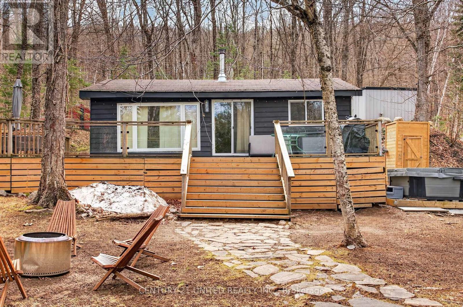 1053 ESSON CREEK LANE, highlands east (monmouth), Ontario