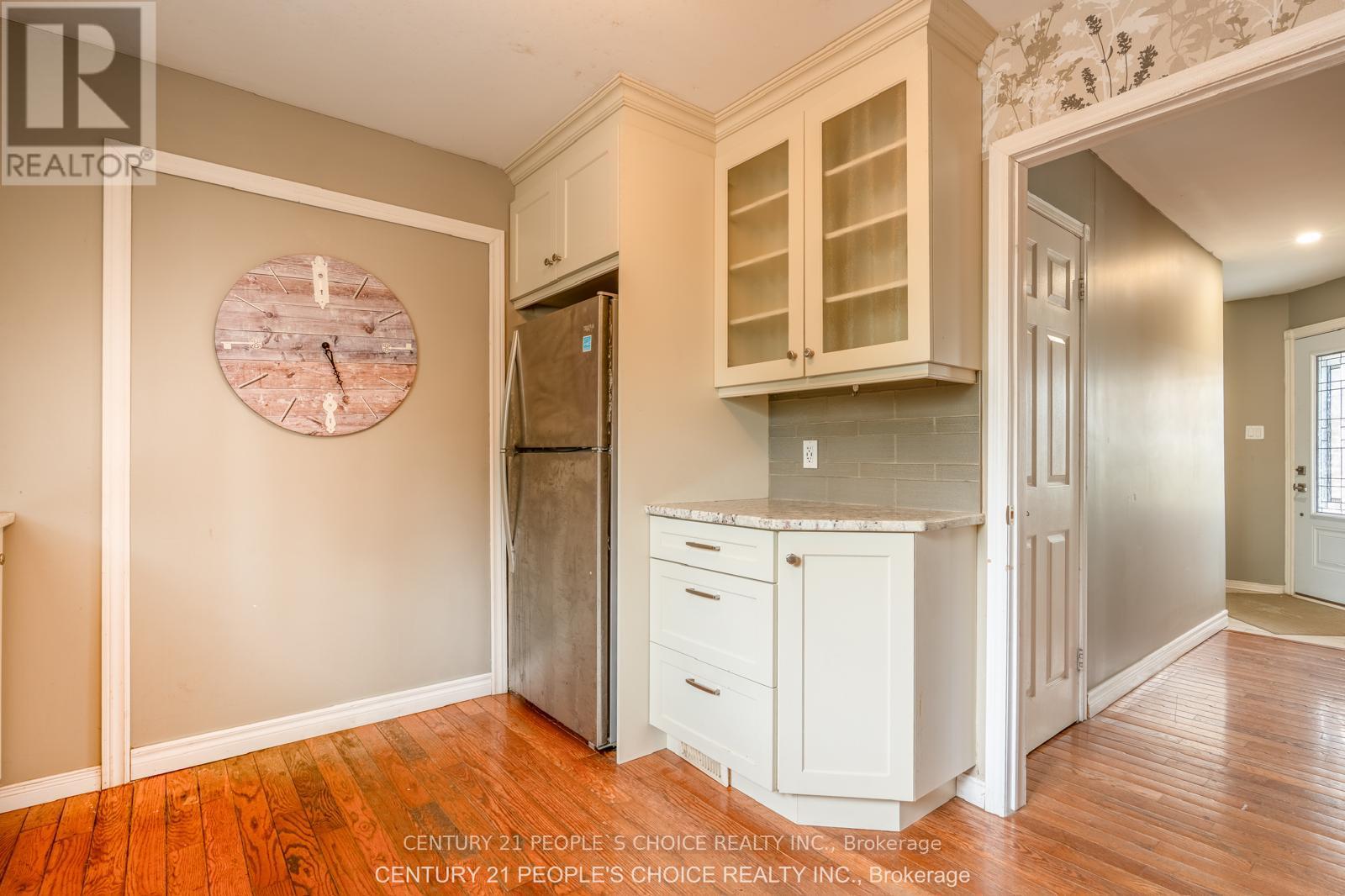 218 Angeline Street N, Kawartha Lakes (Lindsay), Ontario  K9V 5E9 - Photo 7 - X13074960
