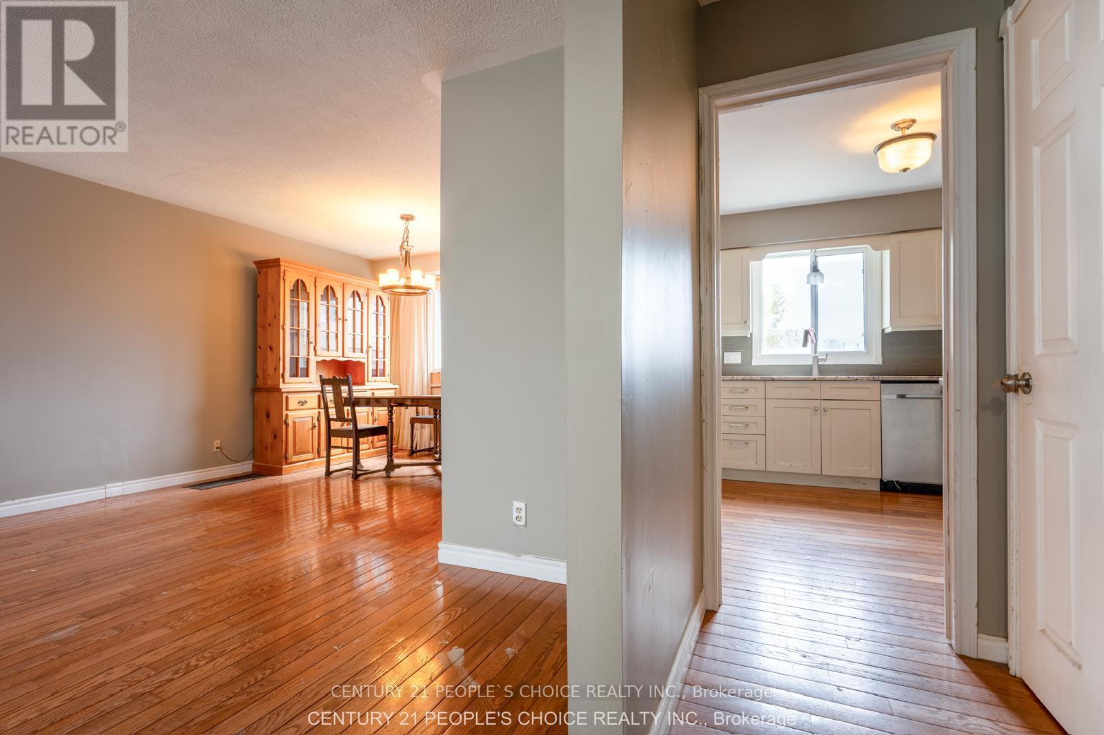 218 Angeline Street N, Kawartha Lakes (Lindsay), Ontario  K9V 5E9 - Photo 8 - X13074960