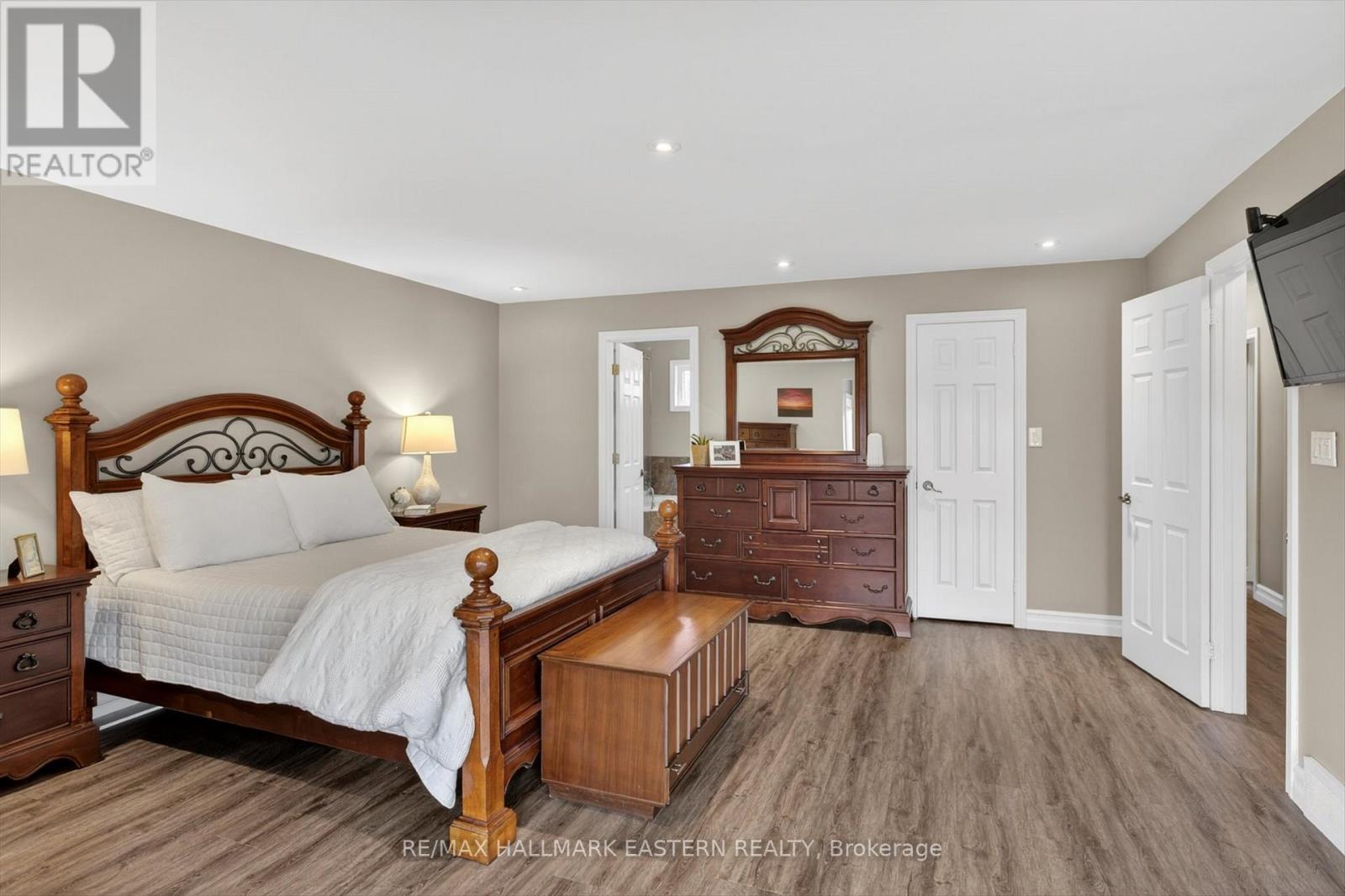 1229 Morton Line, Cavan Monaghan (Cavan Twp), Ontario  L0A 1C0 - Photo 18 - X13075004