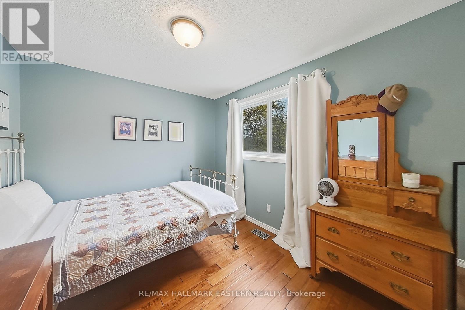 950 Silverdale Road, Peterborough (Otonabee Ward 1), Ontario  K9J 7W6 - Photo 16 - X13075356