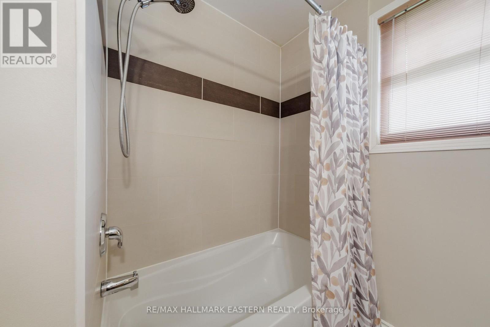 950 Silverdale Road, Peterborough (Otonabee Ward 1), Ontario  K9J 7W6 - Photo 20 - X13075356