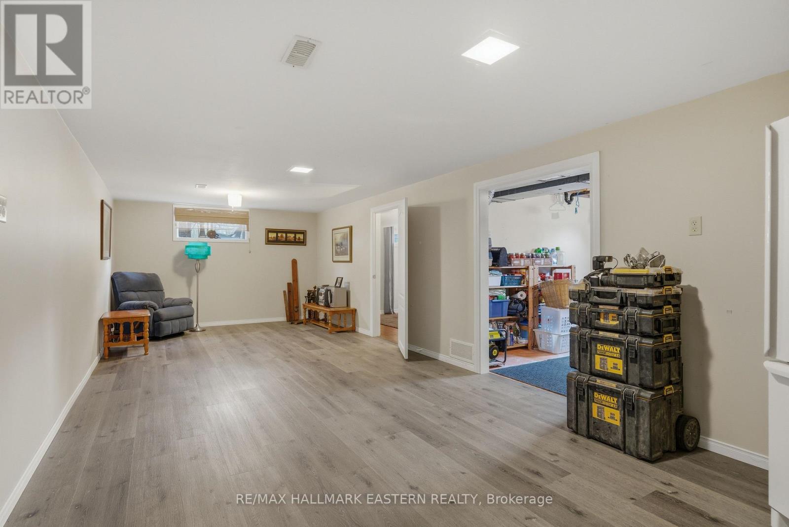 950 Silverdale Road, Peterborough (Otonabee Ward 1), Ontario  K9J 7W6 - Photo 25 - X13075356