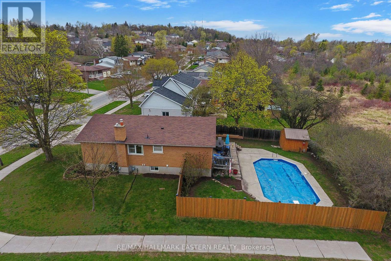 950 Silverdale Road, Peterborough (Otonabee Ward 1), Ontario  K9J 7W6 - Photo 3 - X13075356