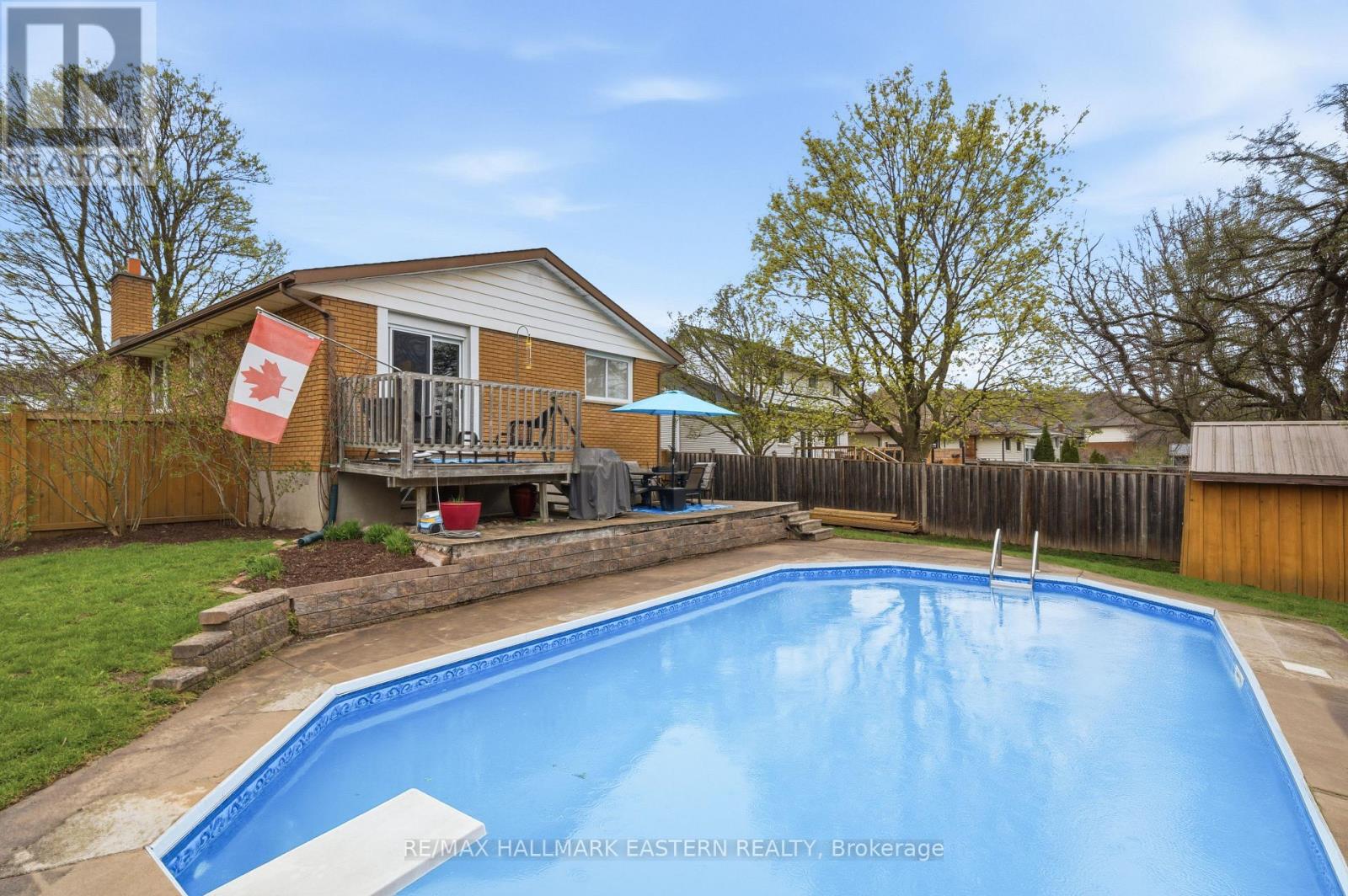 950 Silverdale Road, Peterborough (Otonabee Ward 1), Ontario  K9J 7W6 - Photo 4 - X13075356