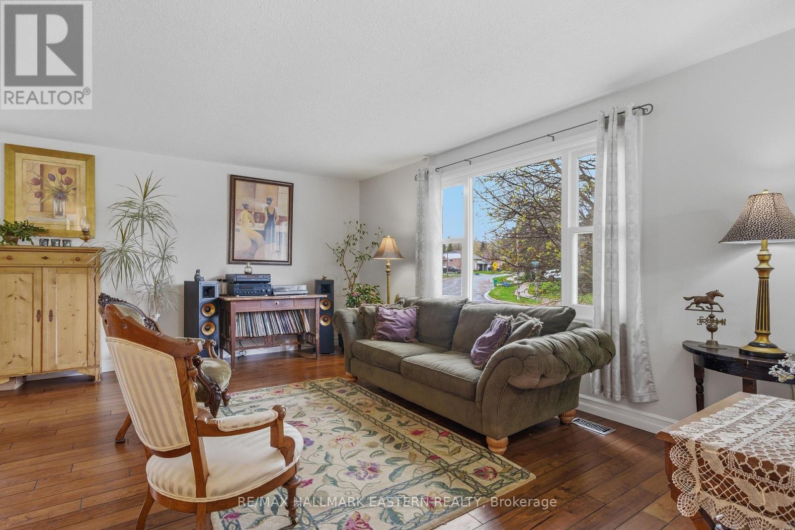 950 Silverdale Road, Peterborough (Otonabee Ward 1), Ontario  K9J 7W6 - Photo 7 - X13075356