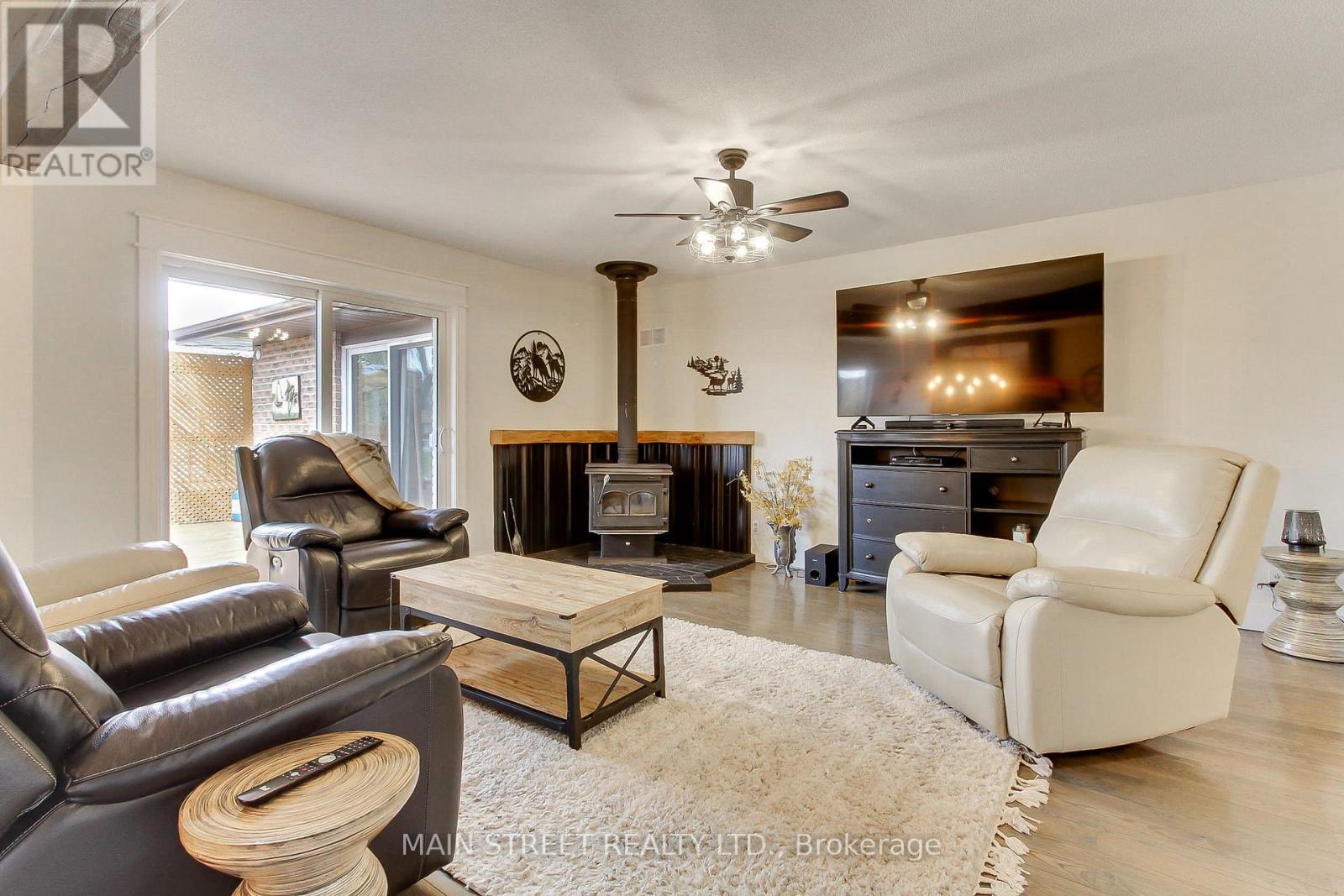 24 Maple Grove Road, Kawartha Lakes (Lindsay), Ontario  K9V 4R6 - Photo 17 - X13075368