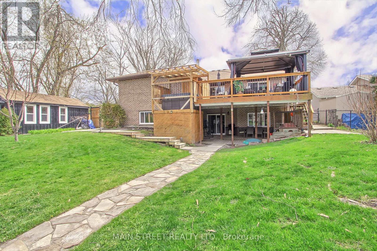 24 Maple Grove Road, Kawartha Lakes (Lindsay), Ontario  K9V 4R6 - Photo 46 - X13075368
