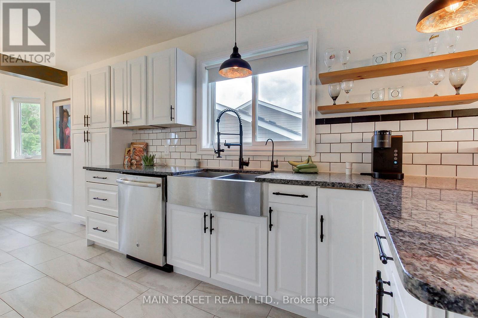 24 Maple Grove Road, Kawartha Lakes (Lindsay), Ontario  K9V 4R6 - Photo 8 - X13075368
