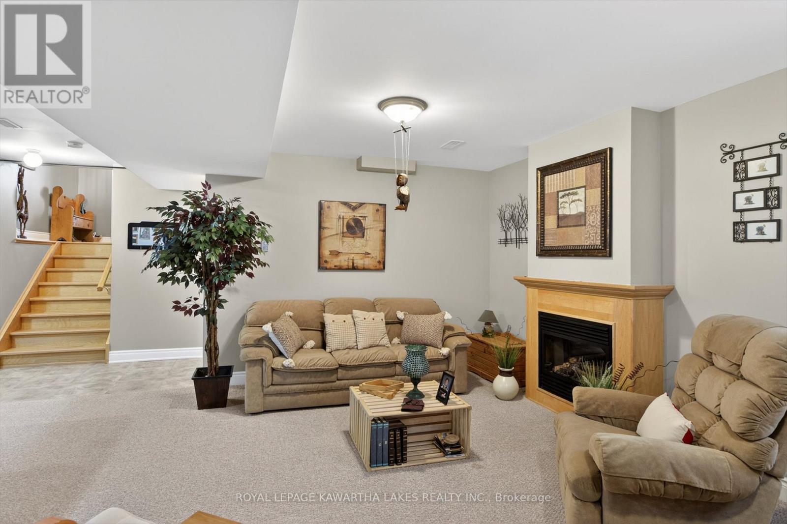 376 Wallace Drive, Kawartha Lakes (Lindsay), Ontario  K9V 6K7 - Photo 25 - X13077012