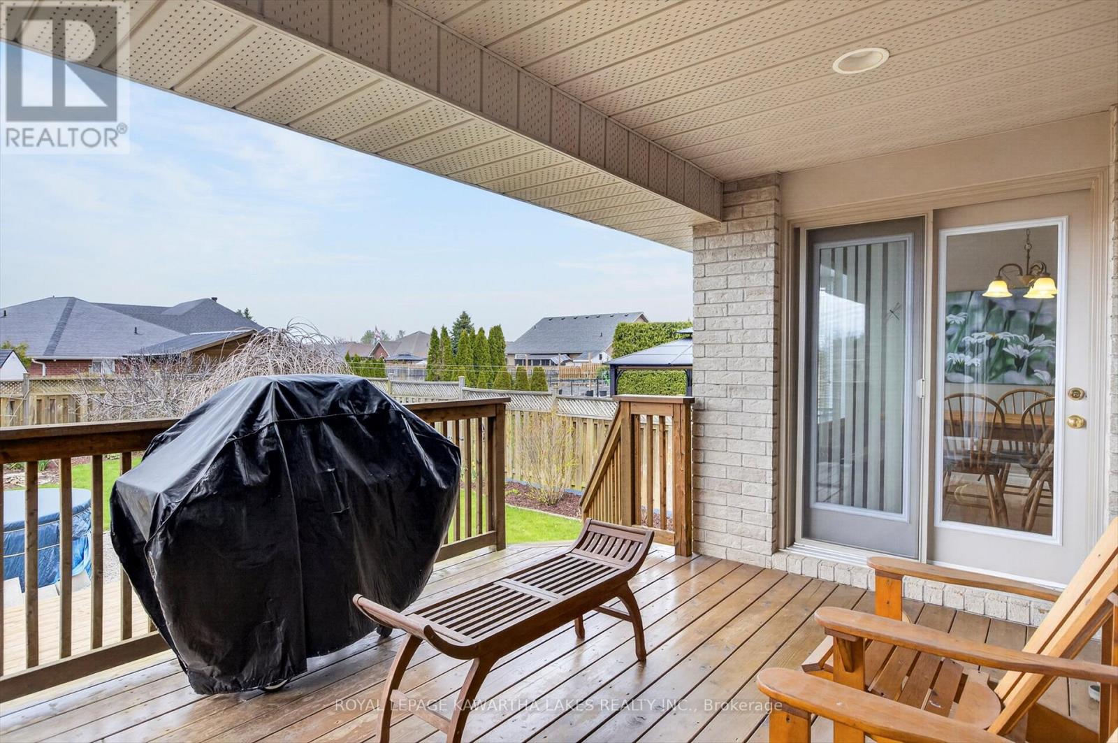 376 Wallace Drive, Kawartha Lakes (Lindsay), Ontario  K9V 6K7 - Photo 39 - X13077012
