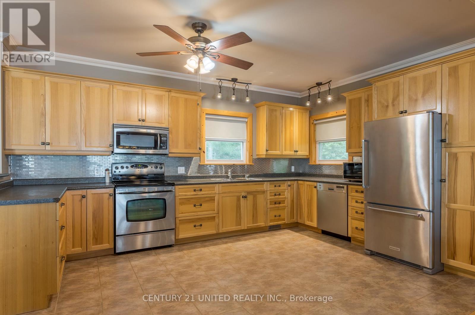3069 Clear Lake Road W, Selwyn, Ontario  K0L 2H0 - Photo 8 - X13077258