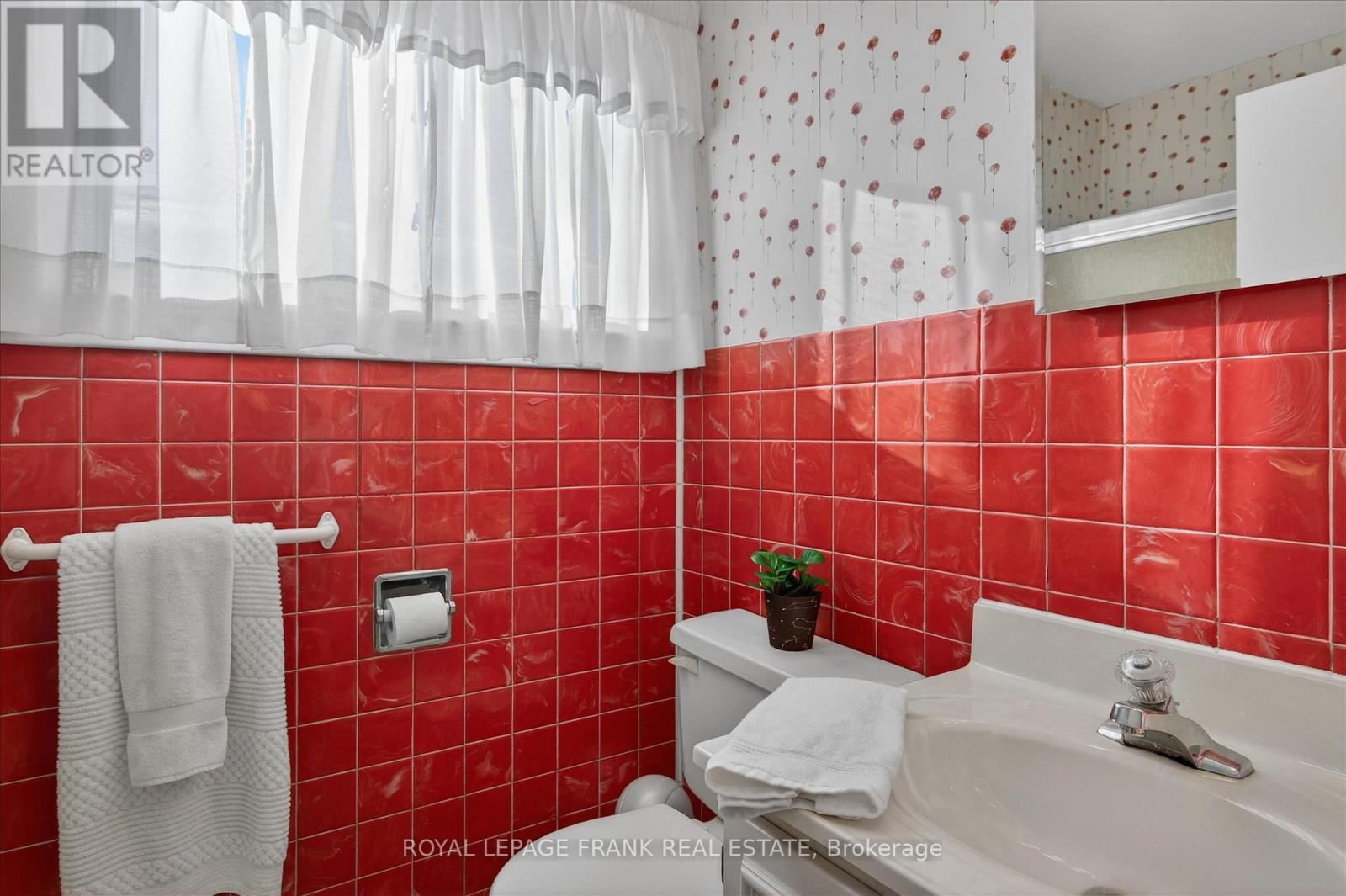 797 Valleyview Drive, Peterborough (Monaghan Ward 2), Ontario  K9J 6P9 - Photo 16 - X13077524