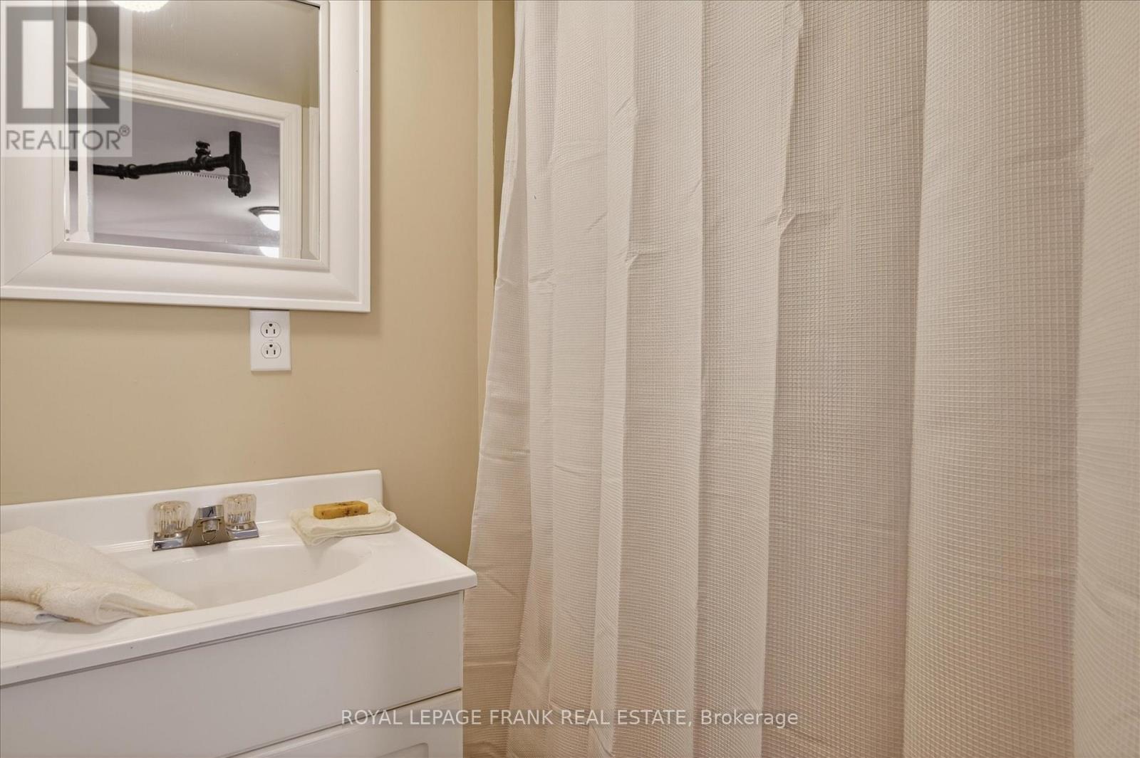 797 Valleyview Drive, Peterborough (Monaghan Ward 2), Ontario  K9J 6P9 - Photo 27 - X13077524