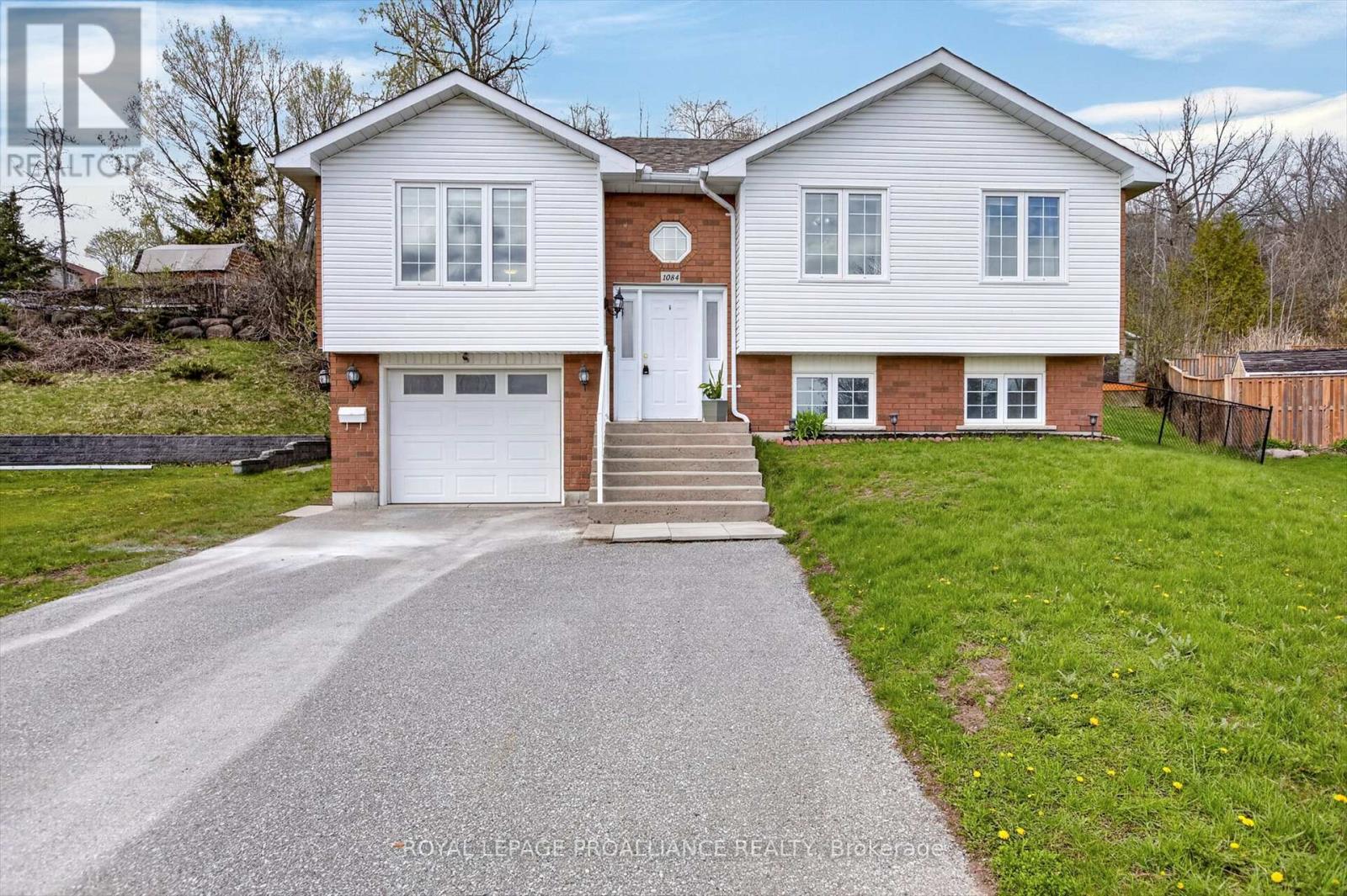 1084 AFTON ROAD, peterborough (otonabee ward 1), Ontario