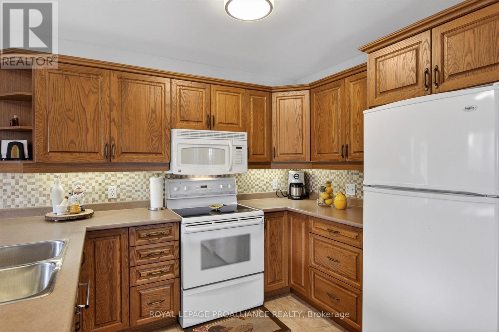 1084 Afton Road, Peterborough (Otonabee Ward 1), Ontario  K9J 8L2 - Photo 12 - X13077636