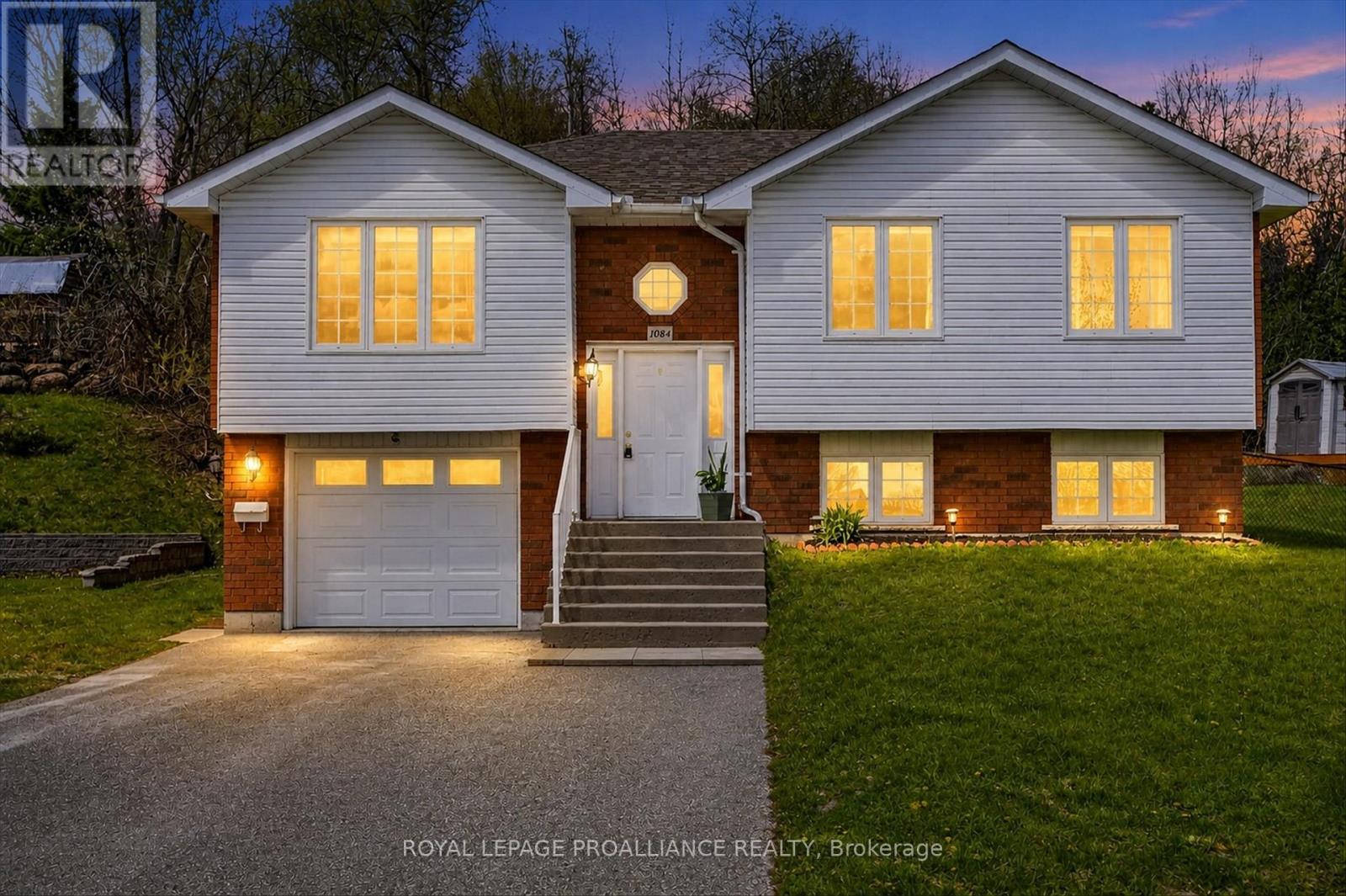 1084 Afton Road, Peterborough (Otonabee Ward 1), Ontario  K9J 8L2 - Photo 2 - X13077636