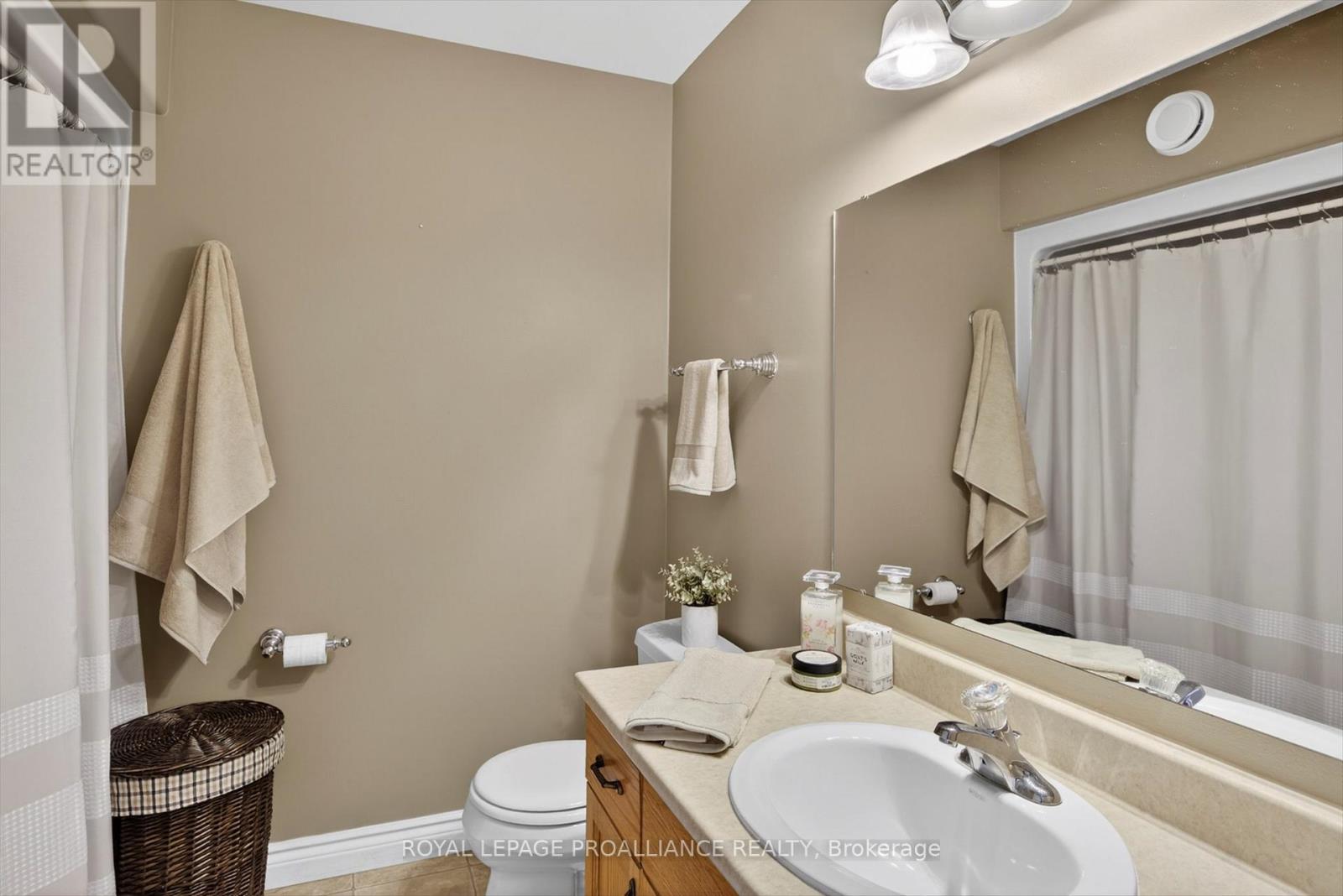 1084 Afton Road, Peterborough (Otonabee Ward 1), Ontario  K9J 8L2 - Photo 22 - X13077636