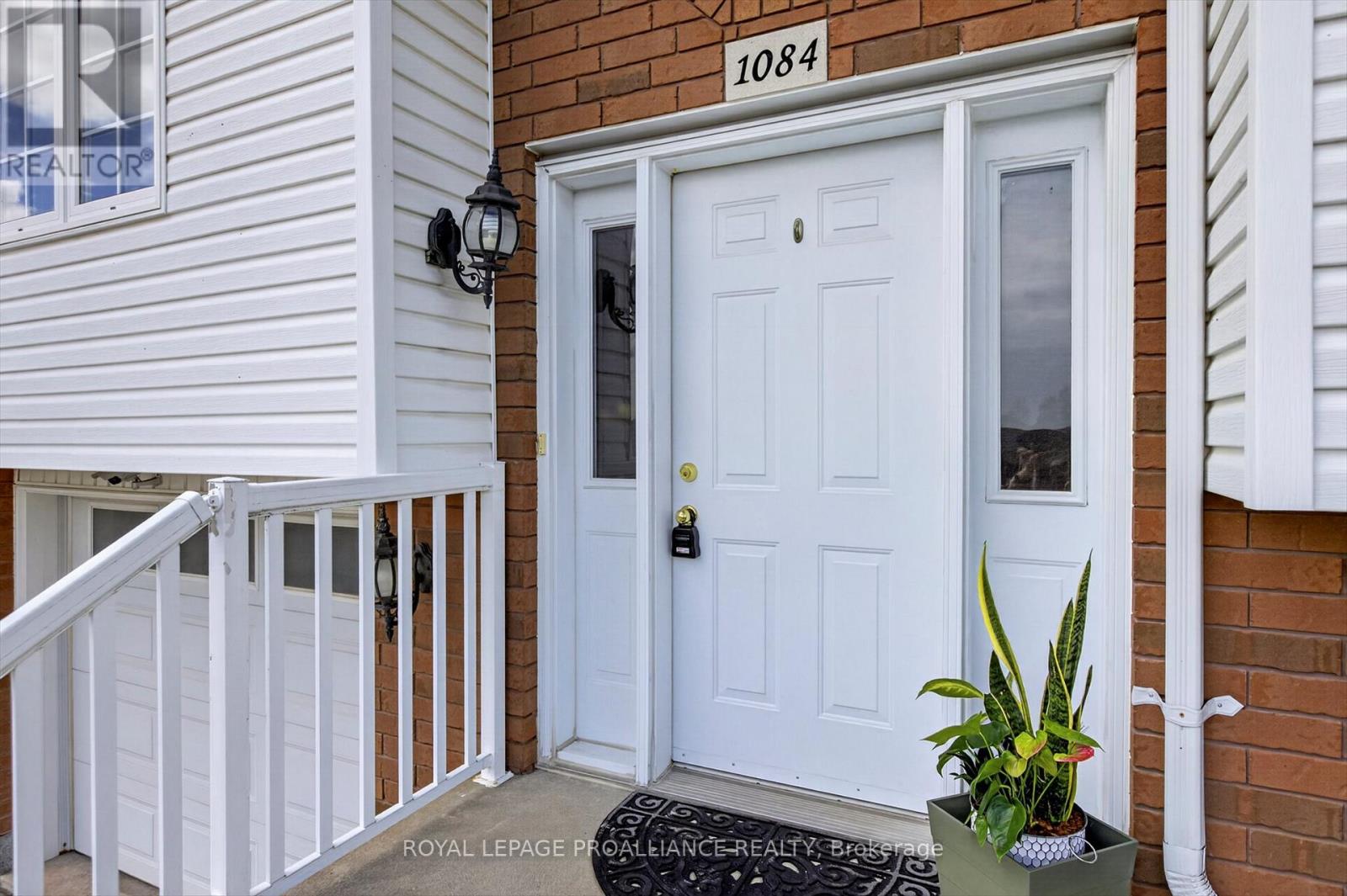 1084 Afton Road, Peterborough (Otonabee Ward 1), Ontario  K9J 8L2 - Photo 3 - X13077636