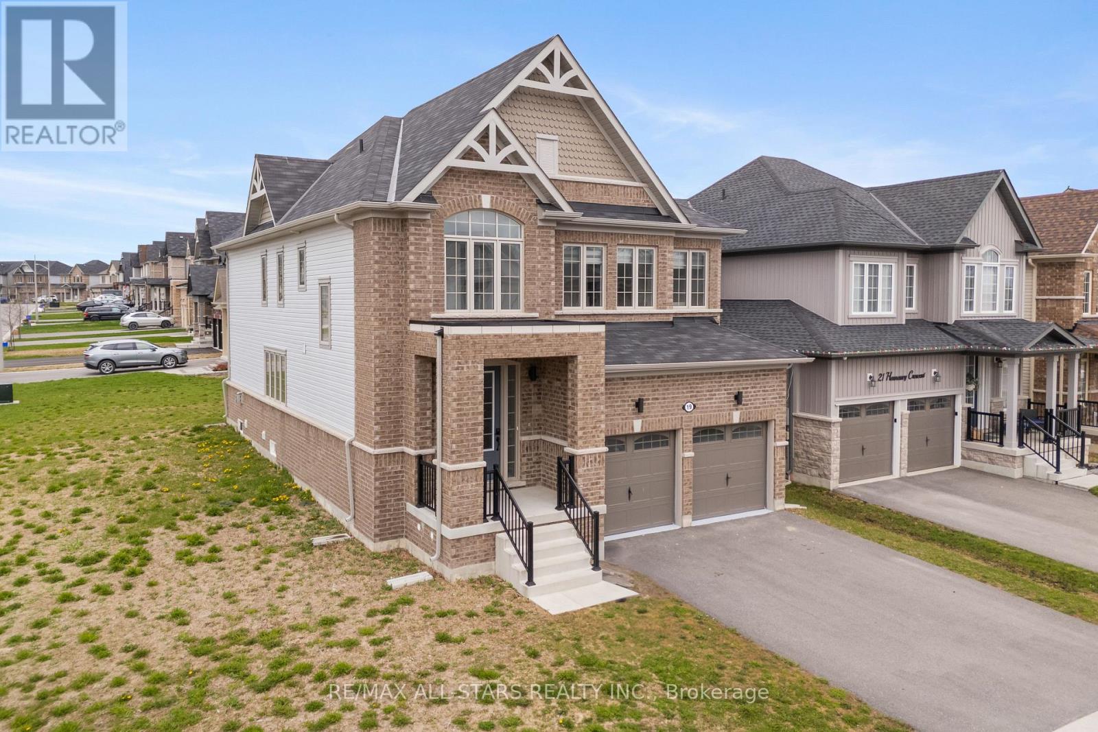 19 HENNESSEY CRESCENT, kawartha lakes (lindsay), Ontario