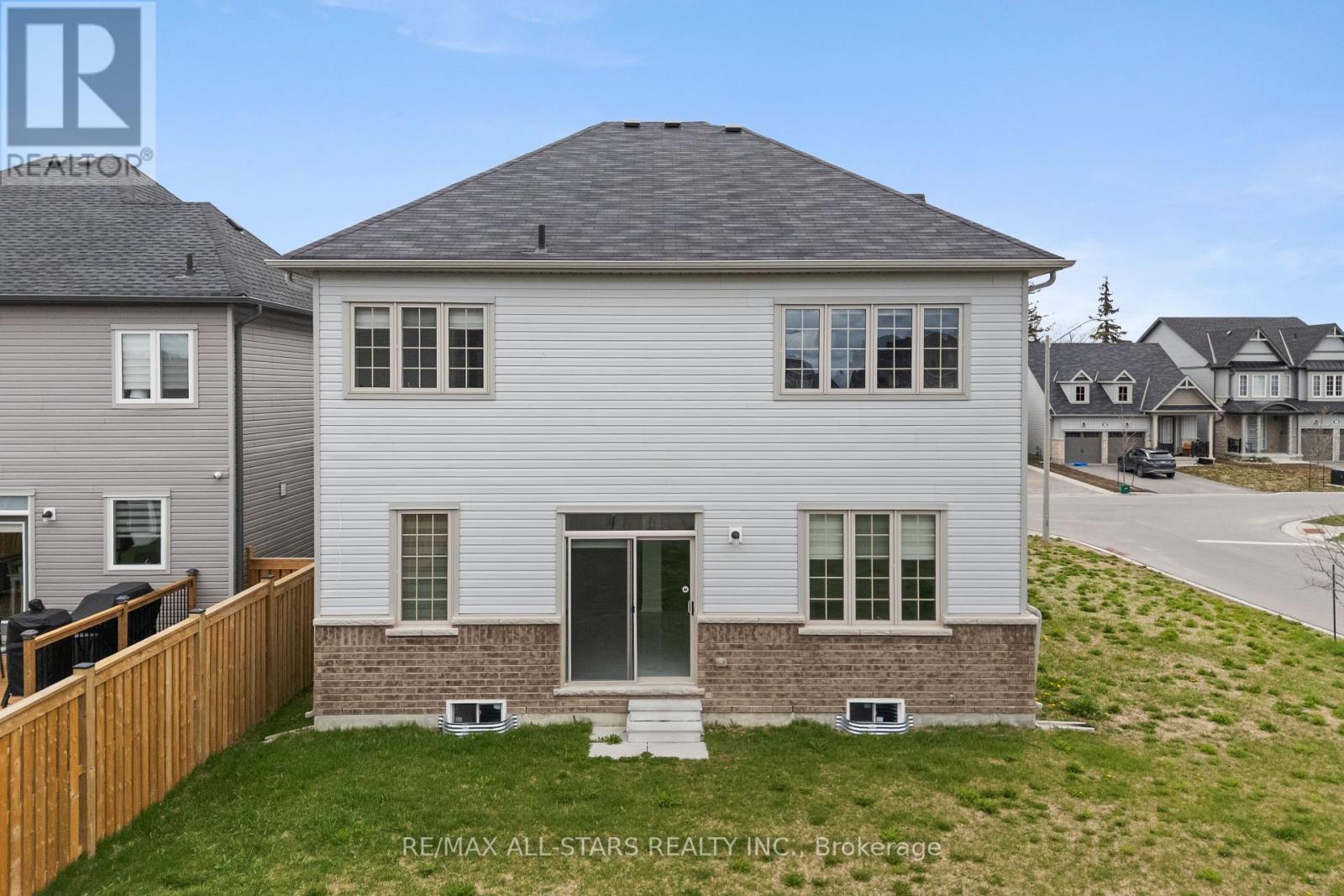 19 Hennessey Crescent, Kawartha Lakes (Lindsay), Ontario  K9V 0P2 - Photo 22 - X13078162