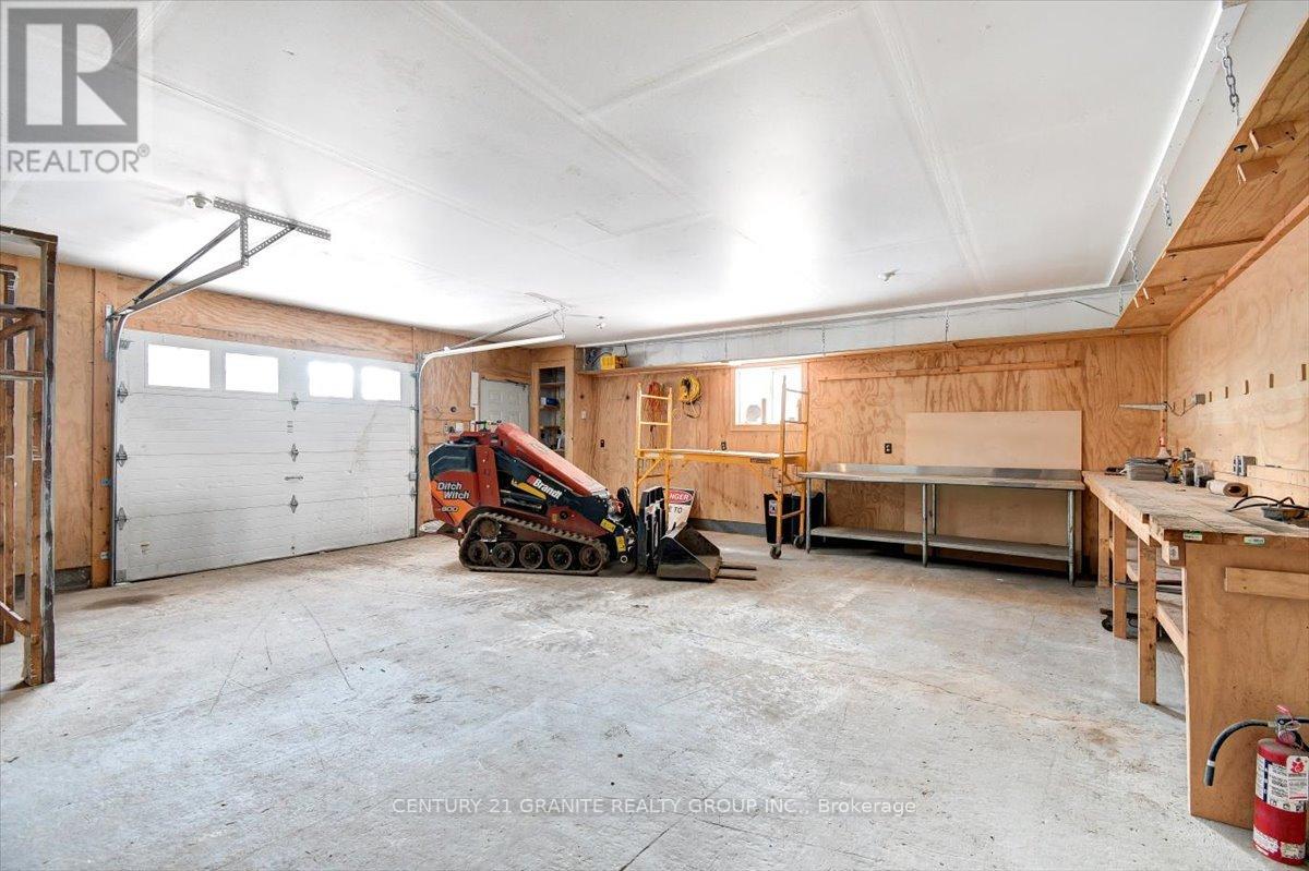 1725 Loop Road, Highlands East (Monmouth), Ontario  K0L 3C0 - Photo 4 - X13078256
