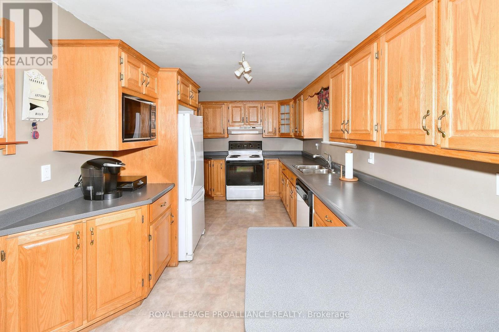 200 Park Lane, Asphodel-Norwood, Ontario  K0L 1Y0 - Photo 10 - X13078436
